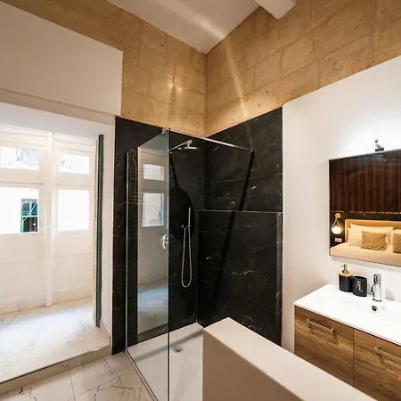 דירה Stylish Old Town Hideaway ואלטה