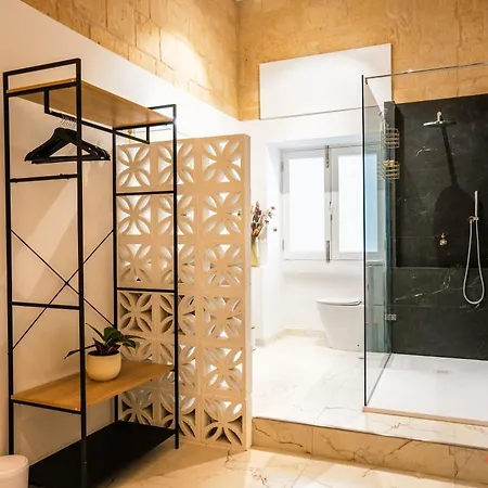 דירה Stylish Old Town Hideaway